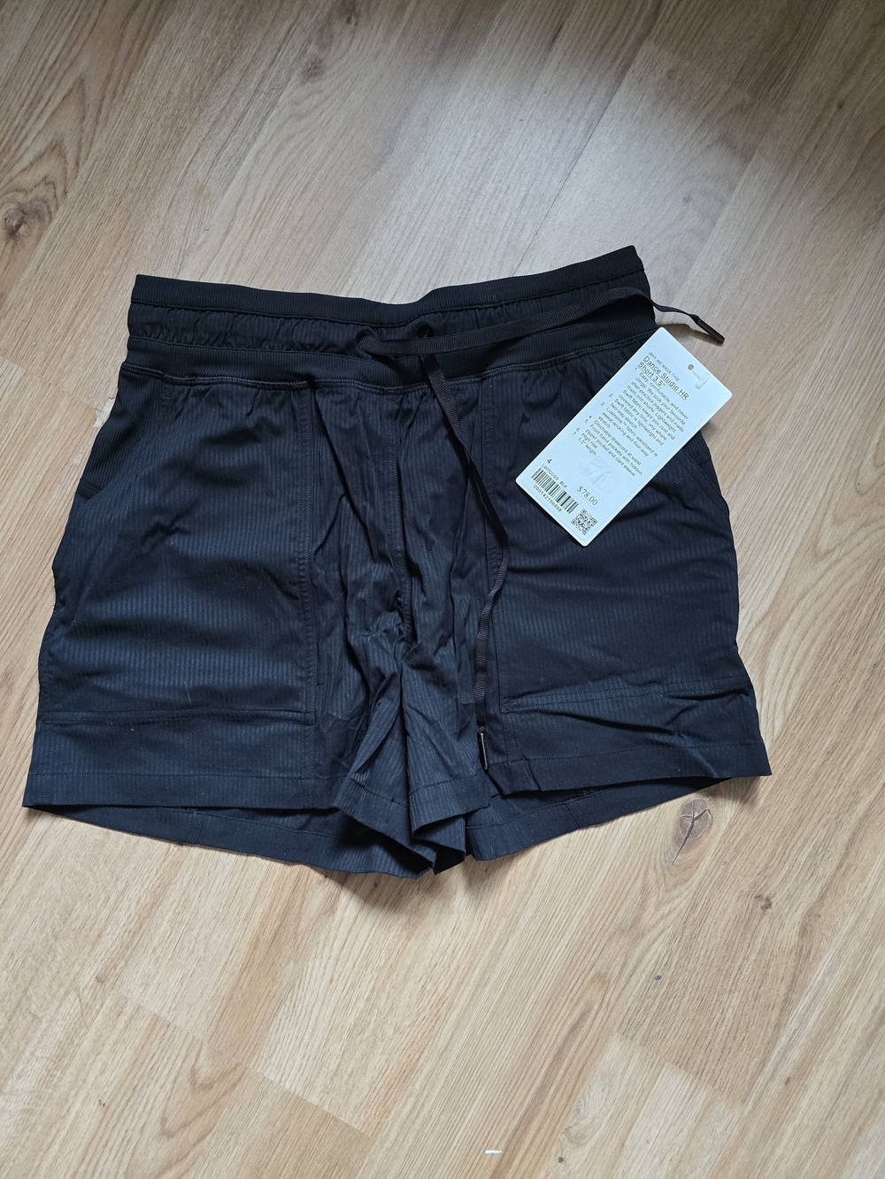 Nwt Lululemon Dance Studio HR Short 3.5" Black Athletic Pockets Women's Size 4